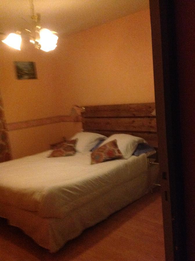 L'Ecrin D'Osely Bed and Breakfast Lodève Esterno foto