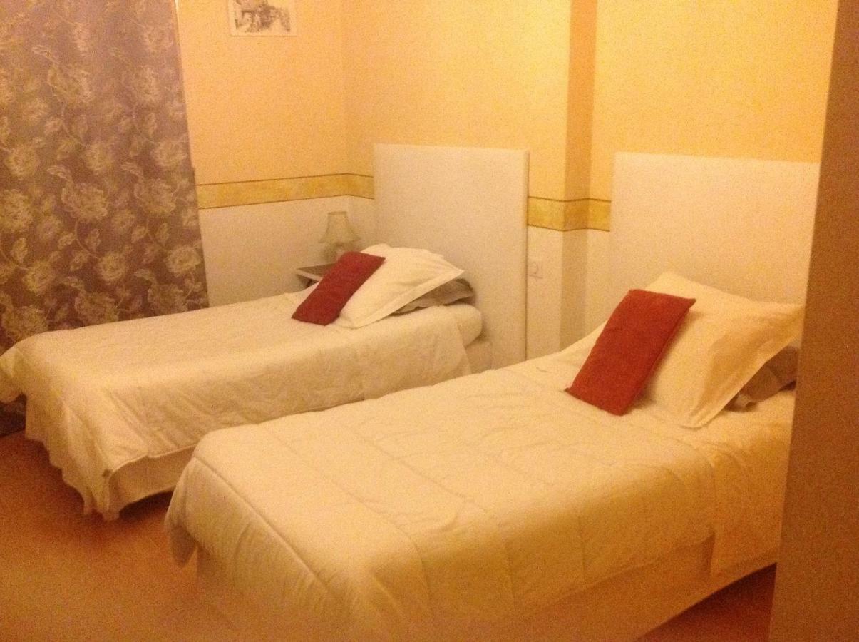 L'Ecrin D'Osely Bed and Breakfast Lodève Esterno foto